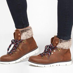 SKECHERS Womens Bobs Rocky Urban Hiker Boots (Size 10)